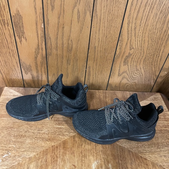 APL Athletic Propulsion Labs-Size (9) -Black - Picture 3 of 11